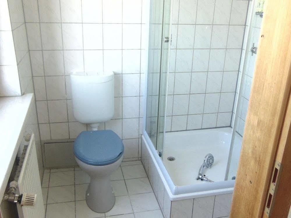 Hostel Ballenstedt Buitenkant foto