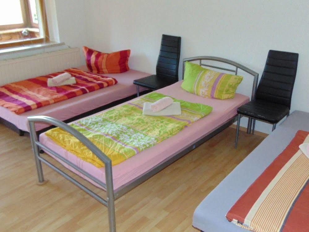 Hostel Ballenstedt Buitenkant foto